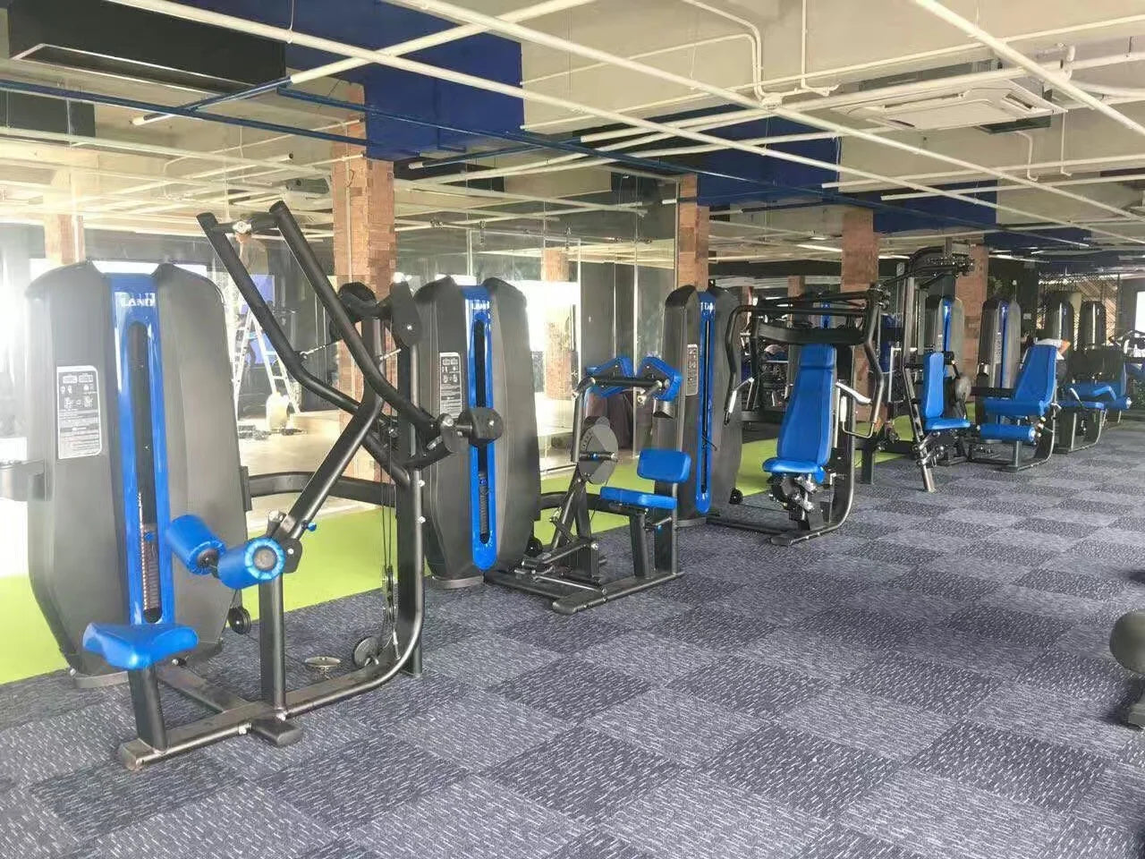 Land Fitness High Quality Gym Equipment Pin Loaded Strength Training Machine Shoulder Press For Sale